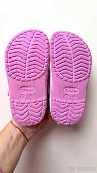 Dívčí nazouváky Crocs, vel. C10 /27-28/ - 7