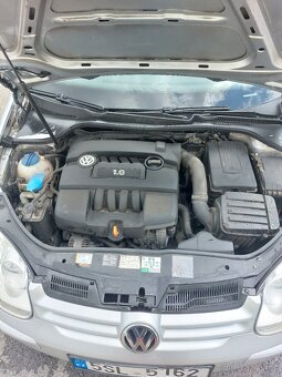 Volkswagen Golf 1.6 MPI - 7