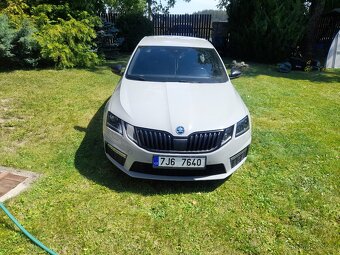 Škoda Octavia 3 RS,2.0 tdi, koupeno nové v ČR. - 7
