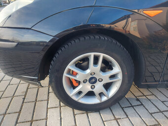 Ford Focus, MK1, hatchback, 1.6 benzín, r.v. 2004 - 7