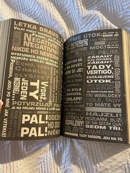 akta illuminae - 7