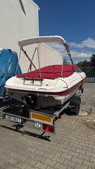 Motorová loď Bayliner 1850LS - 7