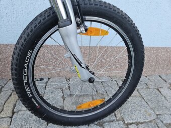 Dětské kolo Specialized Hotrock 20” - 7