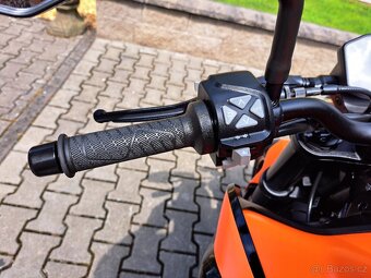 KTM 890 Duke - TOP STAV - 8 000 KM - 175 000 KČ - 7