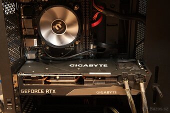 GIGABYTE GeForce RTX 3070 Gaming OC 8G GDDR6 - 7