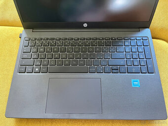 Nový notebook HP 15-fd0030nc - levně - 7