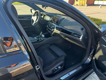 Bmw M550i perfektni stav - 7