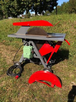 CIRKULÁRKA S KOLÉBKOU - 7