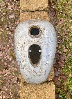 Jawa CZ 250 350 velka kyvacka - nadrz - 7