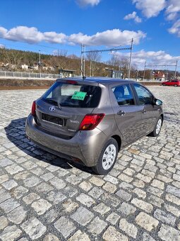 Toyota Yaris 1.5 Hybrid Launch Edition - 7