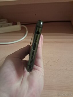 Samsung Galaxy S10e zachovalý - 7