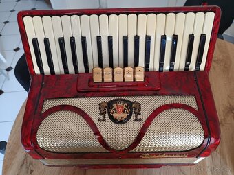 Royal Standard - 7