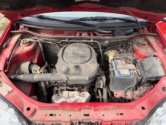 Fiat Punto 1.2 - 7