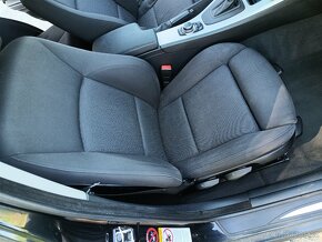 Náhradní díly z BMW 320d e91 LCI N47 130kw tažné xenony CIC - 7