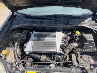 Nissan X-Trail 2.2 dci 4x4 - 7