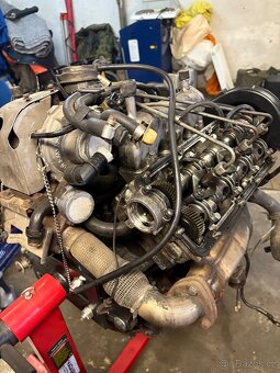 Motor 2.5 TDi V6 110kw AFB - 7
