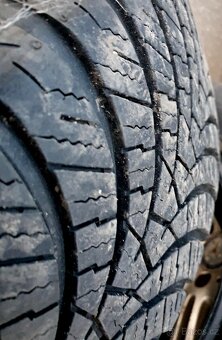 PNEU 185/60/15,ZIMNI 2KUSY,VZOREK 5MM,ROVNOMERNE SJETE - 7