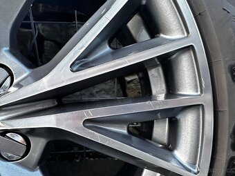 Alu kola R17 - 5x112 ET43 - 7