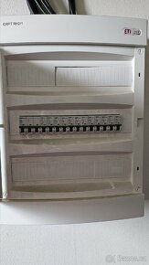 Rozvaděče elektřiny včetně jističů - 7