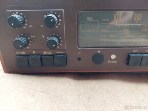 Gramofon Moderato 1037A, magnetofon B 709 - 7