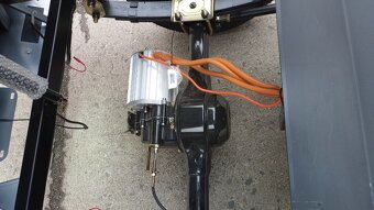 Elektrická pracovní tříkolka s KABINOU NOVÁ - záruka - 7