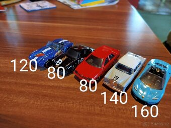 Hotwheels autíčka - 7