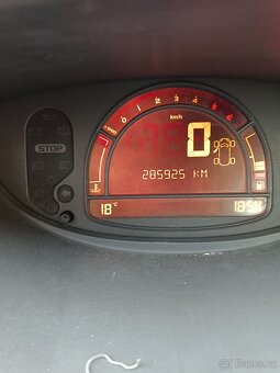 Modus 1,5 dci - 7