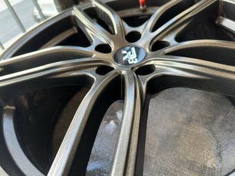 Sada alu R3 Wheels 8,5x19 5/112 - 7