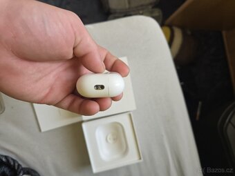 Airpods Pro 2. generace s USB-C - 7