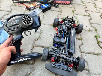 Traxxas Ford GT 4Tec 2.0 1:10 RTR Brushless - 7