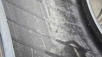 Letní pneu 225/40/18 Michelin - 7