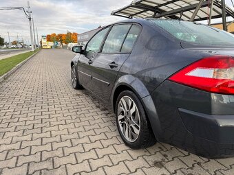 Renault Mégane - 7
