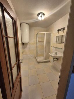 PRONÁJEM MEZONETOVÉHO BYTU 2+KK, STARÉ MĚSTO, NETOLICE - 7