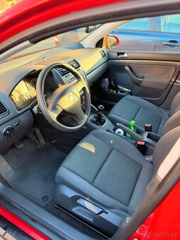 Volkswagen Golf V - 7