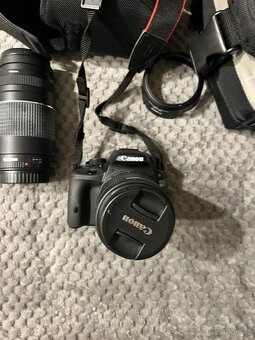 Canon EOS 100D + 2 objektivy tašky - 7