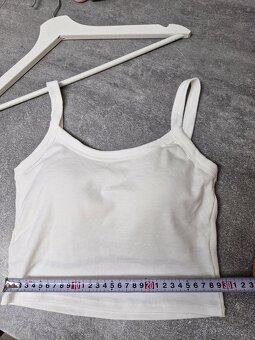 Nové tílko s podprsenkou, vel.L/XL - 7