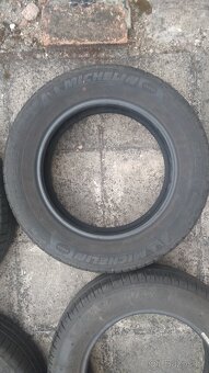 Pneu Michelin letní 185/65 r15 - 7