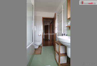Pronájem 1kk 48m2 P8 Ďáblice novostavba garážové stání nadst - 7