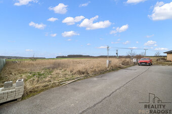 Prodej stavebního pozemku, 1422m2, Radíkovice - 7