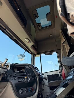Prodám veškeré díly z tohoto vozu DAF XF 105 plné funkční - 7