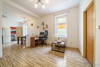 Prodej bytu 2+kk, 44 m2 - Karlovy Vary - Dvory, ev.č. 00750 - 7