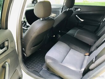 Ford Mondeo MK4 2.0 TDCI R.V 2010 Kombi 202TKM - 7