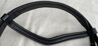 Uzdečka anglická černá s čelenkou s bílými krystaly + otěže - 7