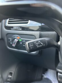 VW Touareg 3.0TDI 245k, serviska, 155tkm - 7