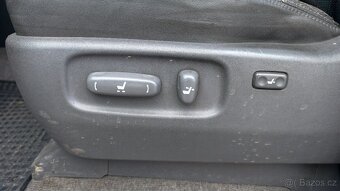 Toyota Land Cruiser 120 - 7