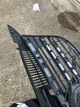 maska mrizka vw tiguan 07-11 znak - 7
