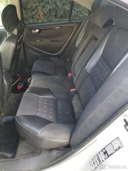 Prodám Volvo S60 2.4l rok 2001 103Kw Benzín Automat - 7