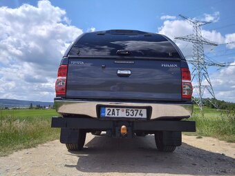 Toyota Hilux - 7