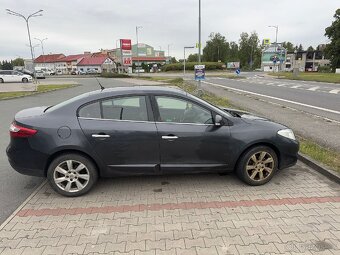 RENAULT FLUENCE - 7
