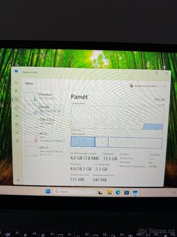 ASUS ZenBook UM425IA – Ryzen 7 / 16 GB / 512 GB / NumberPad - 7